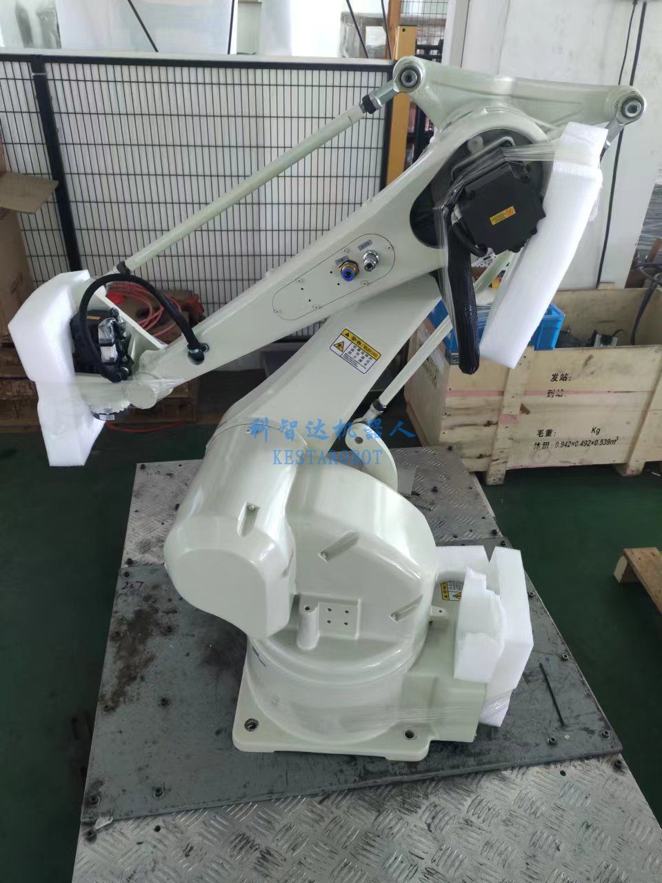 四軸關節機器人批量生產中(圖11) 四軸關節機器人批量生產中(圖11)