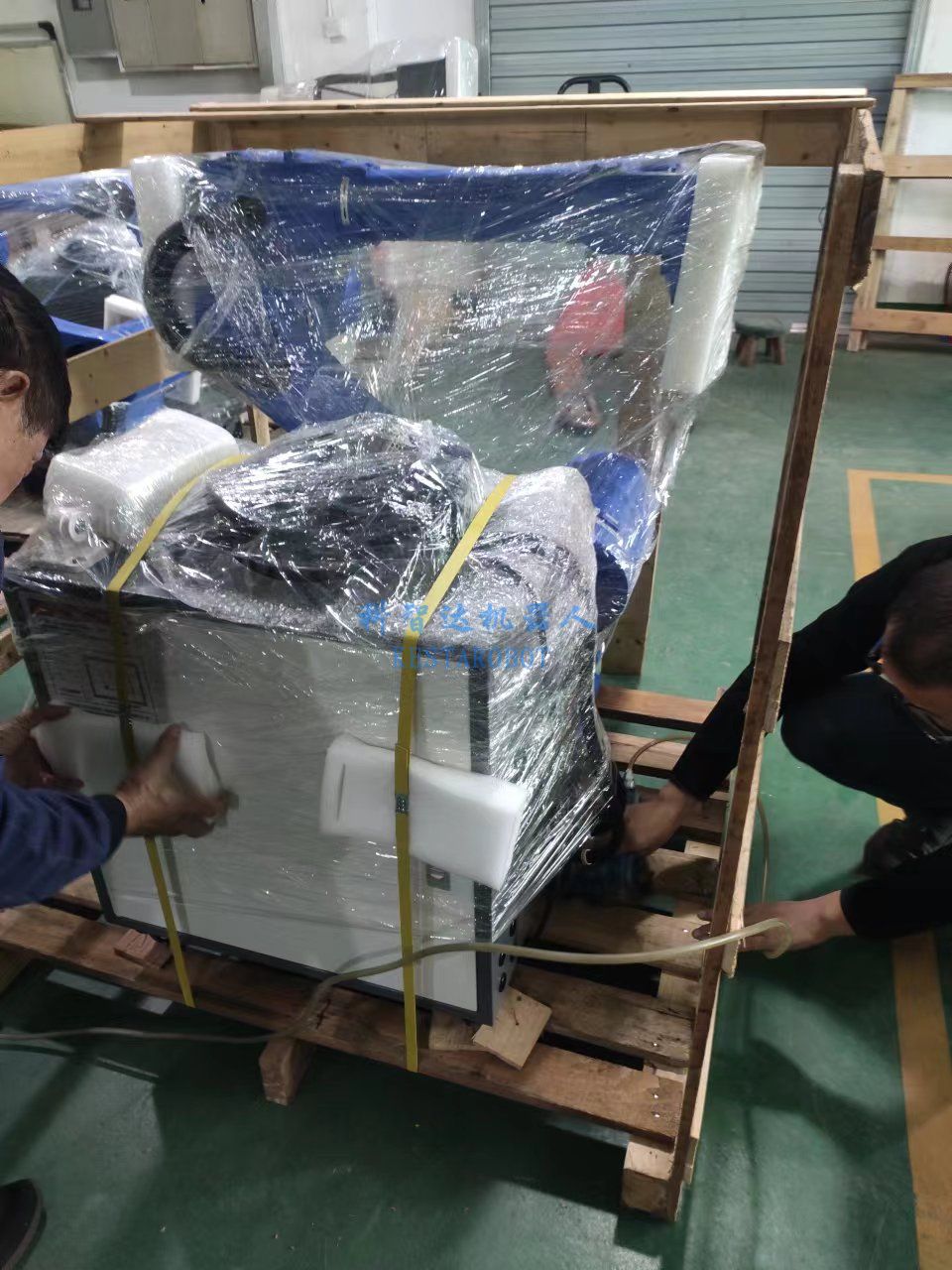 四軸六軸機器人出貨(圖14) 四軸六軸機器人出貨(圖14)